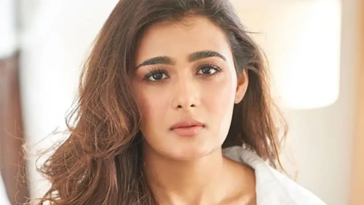 Shalini Pandey 