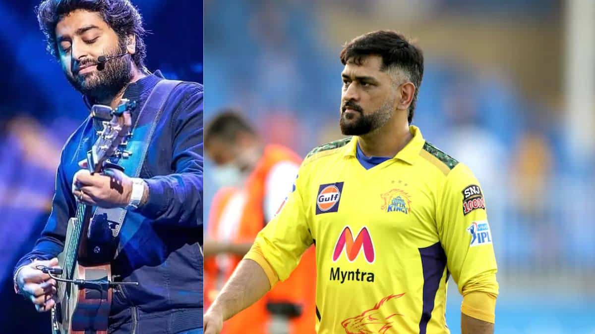 Singer Arijit Singh Pays Homage To MS Dhoni, Touches his Feet During Electrifying Performance At GT vs CSK Match