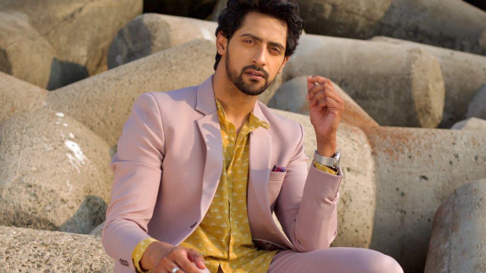 Lovish Saini's Journey as Om in "Baazi Ishq Ki": A Blend of Devotion and Style