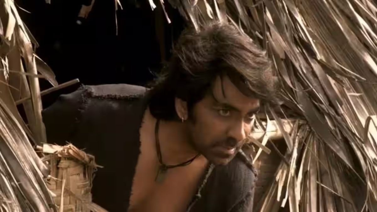 Ravi Teja's 'Tiger Nageswara Rao' Holds Ground Despite Box Office Challenges!