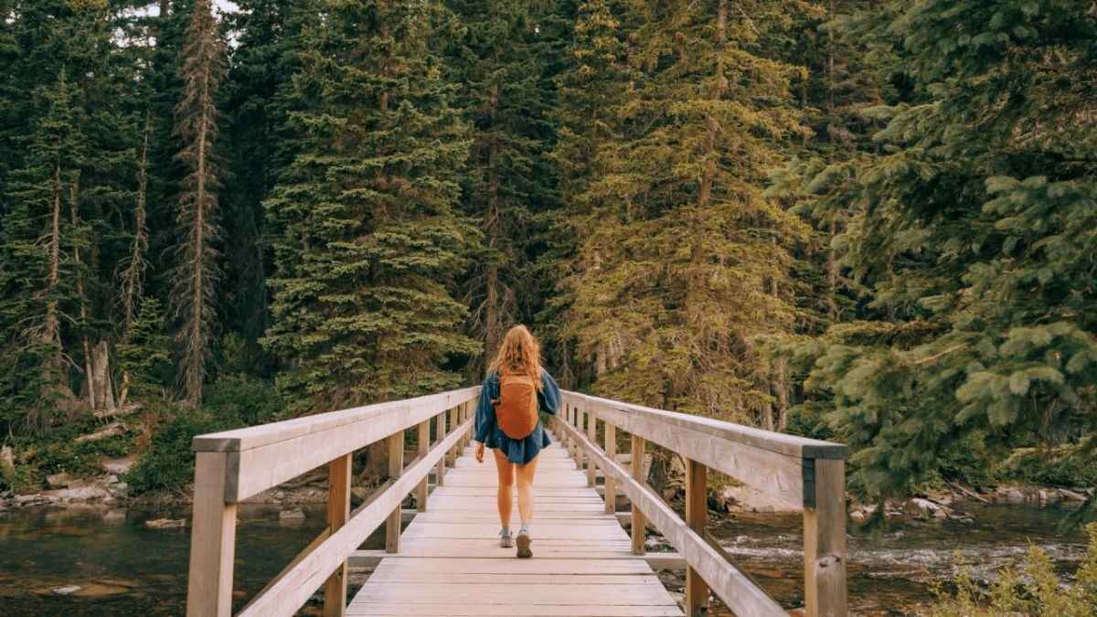 Lets Explore the Trend That Transforms Your Daily Walk: The Rise of Silent Walking!