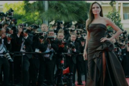 Angelina Jolie diet and workout. How she keeps in shape