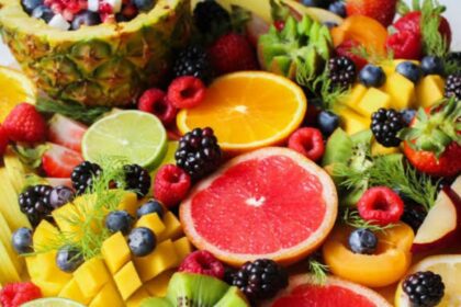 Winter Wellness 7 Fruits for Weight Loss and Digestive Bliss