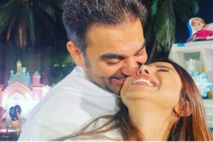 Arbaaz Khan Shares Adorable Selfie With Wife Sshura Khan On The Occasion Of Her Birthday