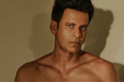 Manoj Bajpayee Flaunts Abs In New Year Post, Fans Are Impressed With His Transformation.