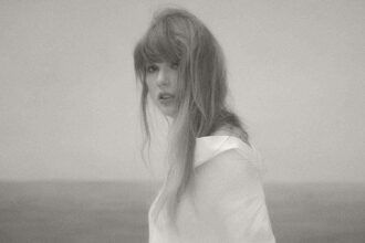 Celebrity Love for Taylor Swift's Album: A Pop Culture Phenomenon