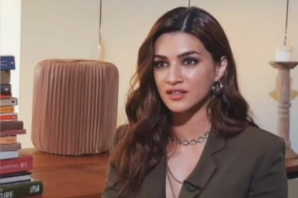 Kriti felt angry when she saw star kids getting better parts.