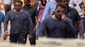 Salman Khan, the megastar of Bollywood, uses the voting booth to exercise his democratic rights.