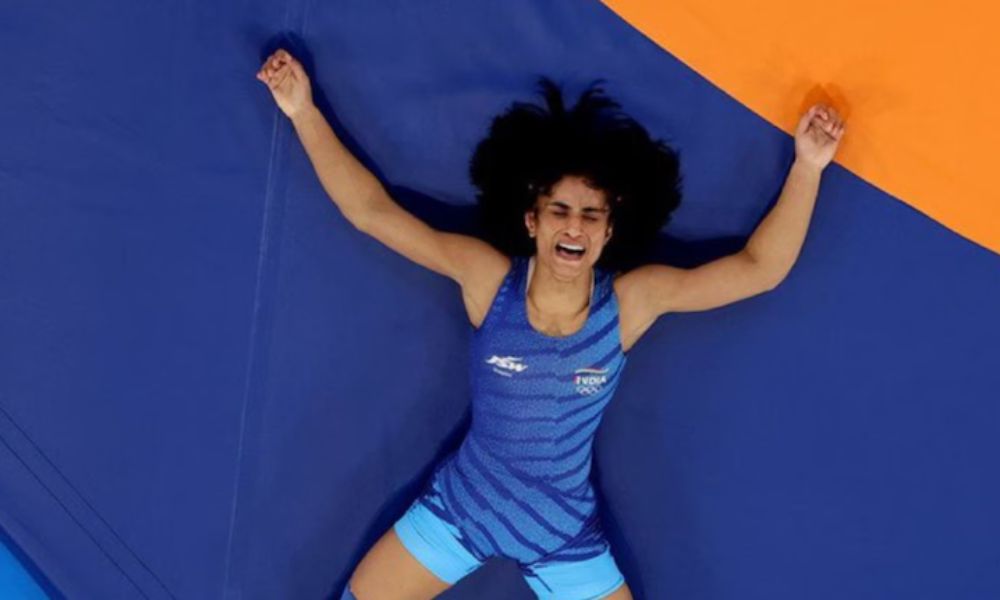 Bollywood Reacts to Vinesh Phogat's Shocking Olympics Disqualification
